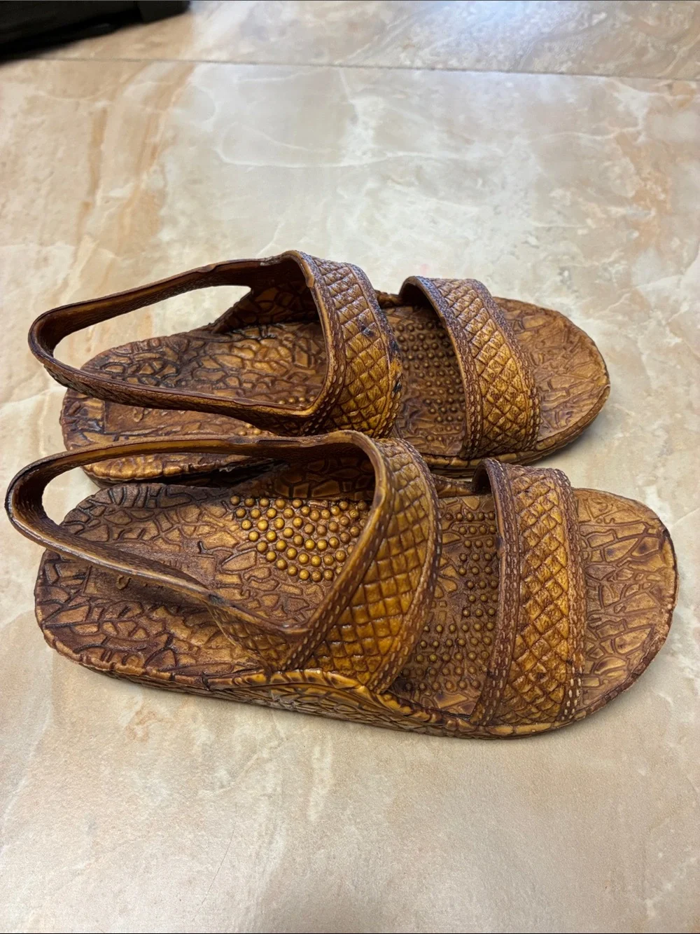 Toddler size 7 j-slips Brown Jesus sandals